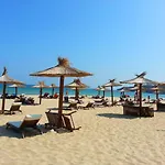 شقة Menada Miramar Palace