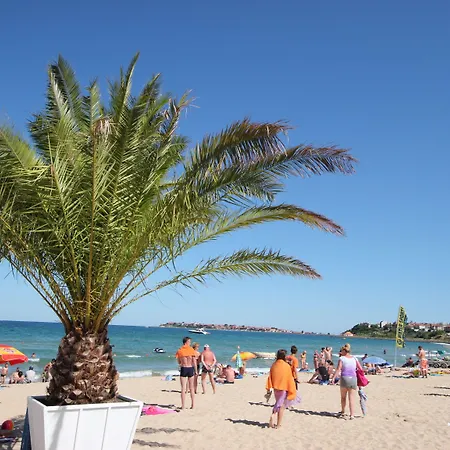 Menada Miramar Palace *